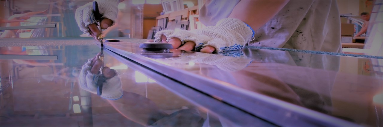 Slider, Glass Cutting Service in Fulham, SW6